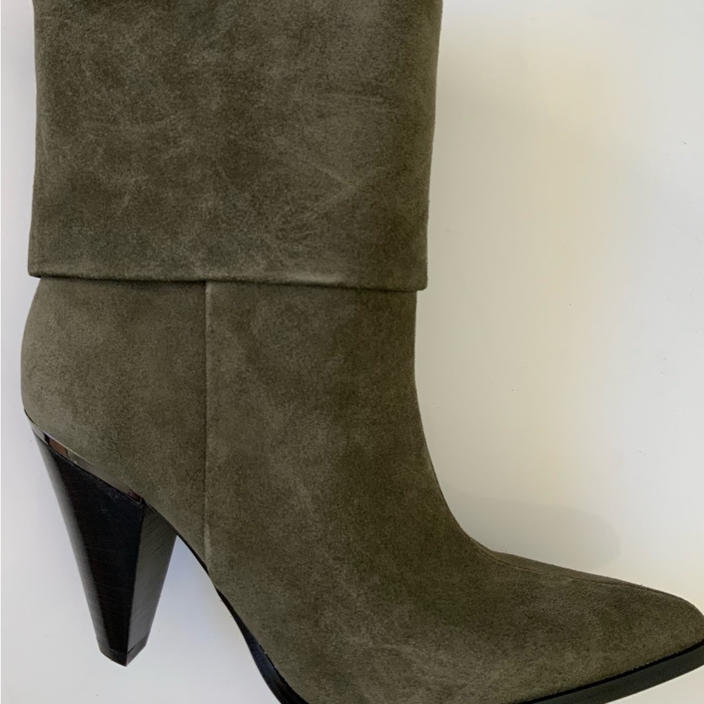 DKNY Women’s boots - Picture 6 of 13